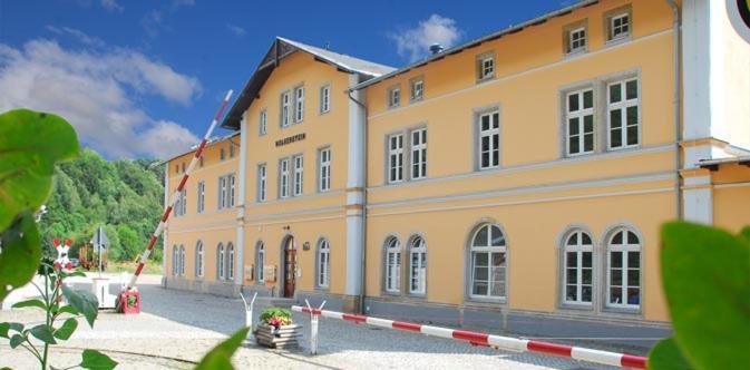 Wolkensteiner Zughotel Exterior photo